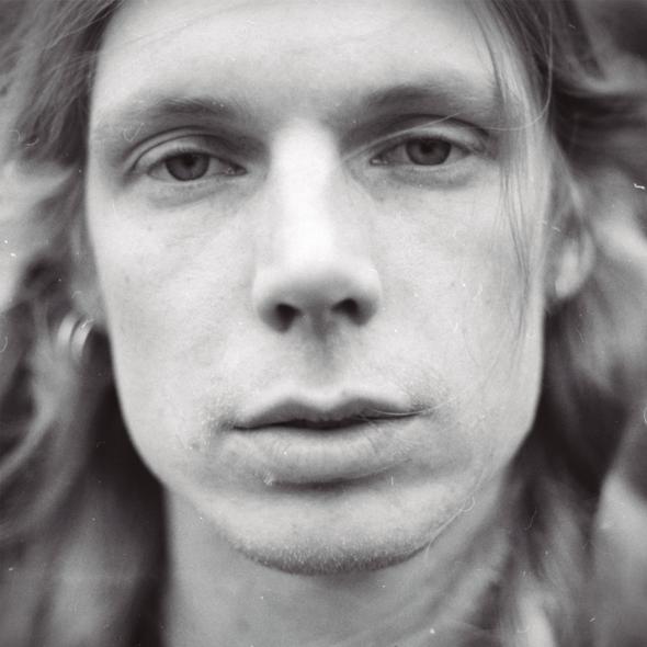 Marcus Norberg and the Disappointments – Heal the World