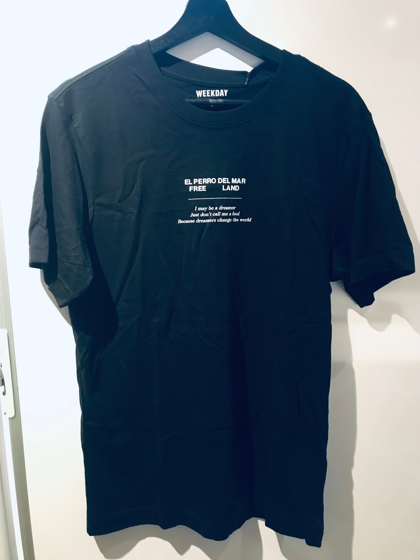 El Perro Del Mar - Free Land T-Shirt
